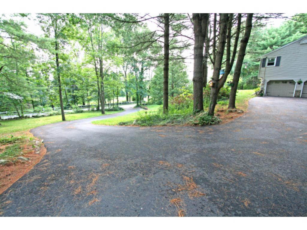 372 Boston Post Road Amherst, NH 03031 - Photo 34 of 36