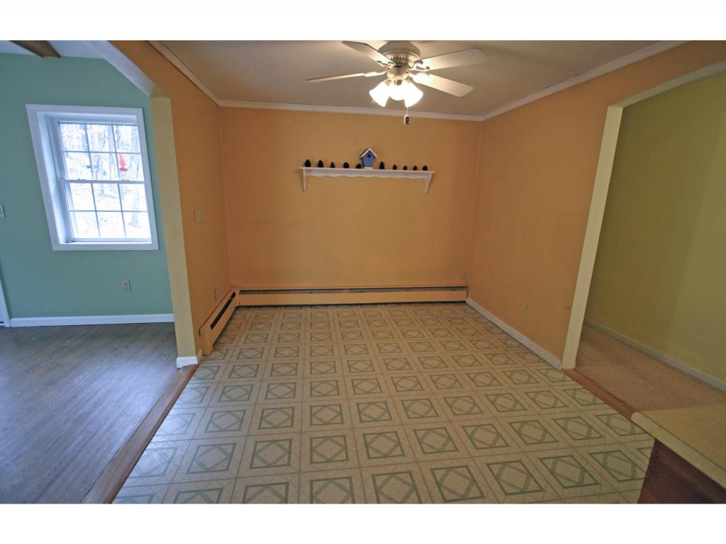 372 Boston Post Road Amherst, NH 03031 - Photo 5 of 36