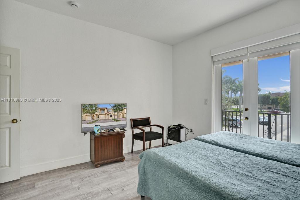 12931 Southwest 134th Terrace Miami, FL 33186 - Photo 27 of 33