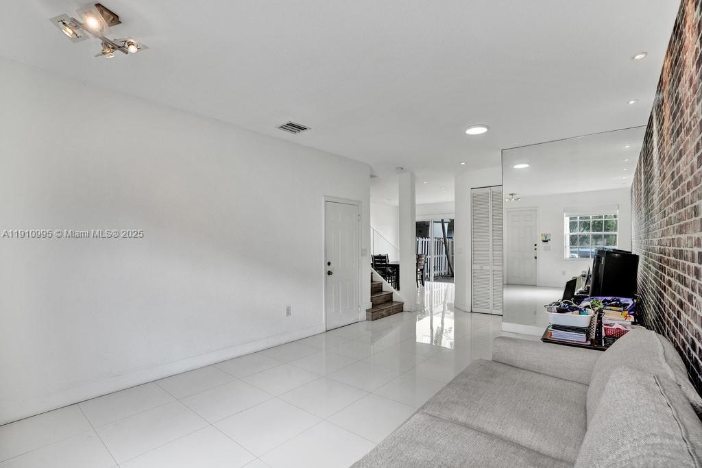 12931 Southwest 134th Terrace Miami, FL 33186 - Photo 5 of 33