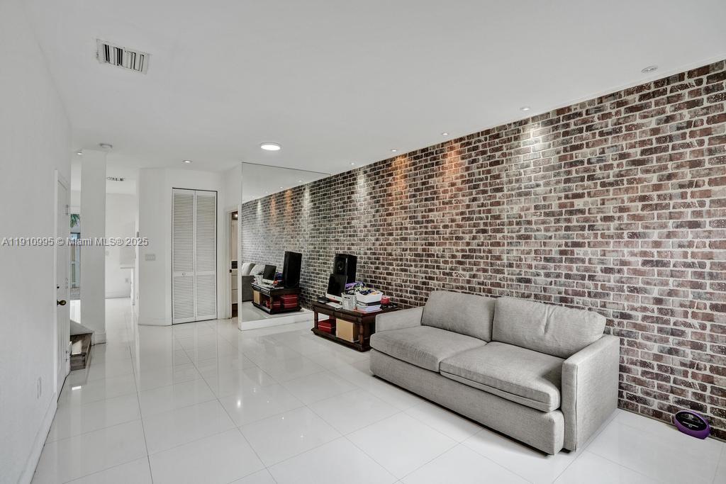 12931 Southwest 134th Terrace Miami, FL 33186 - Photo 6 of 33