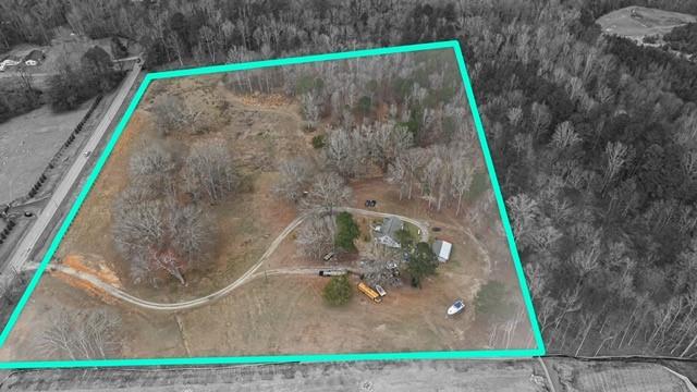 121 Mt Moriah Road Auburn, GA 30011 - Photo 3 of 13 a view of outdoor space