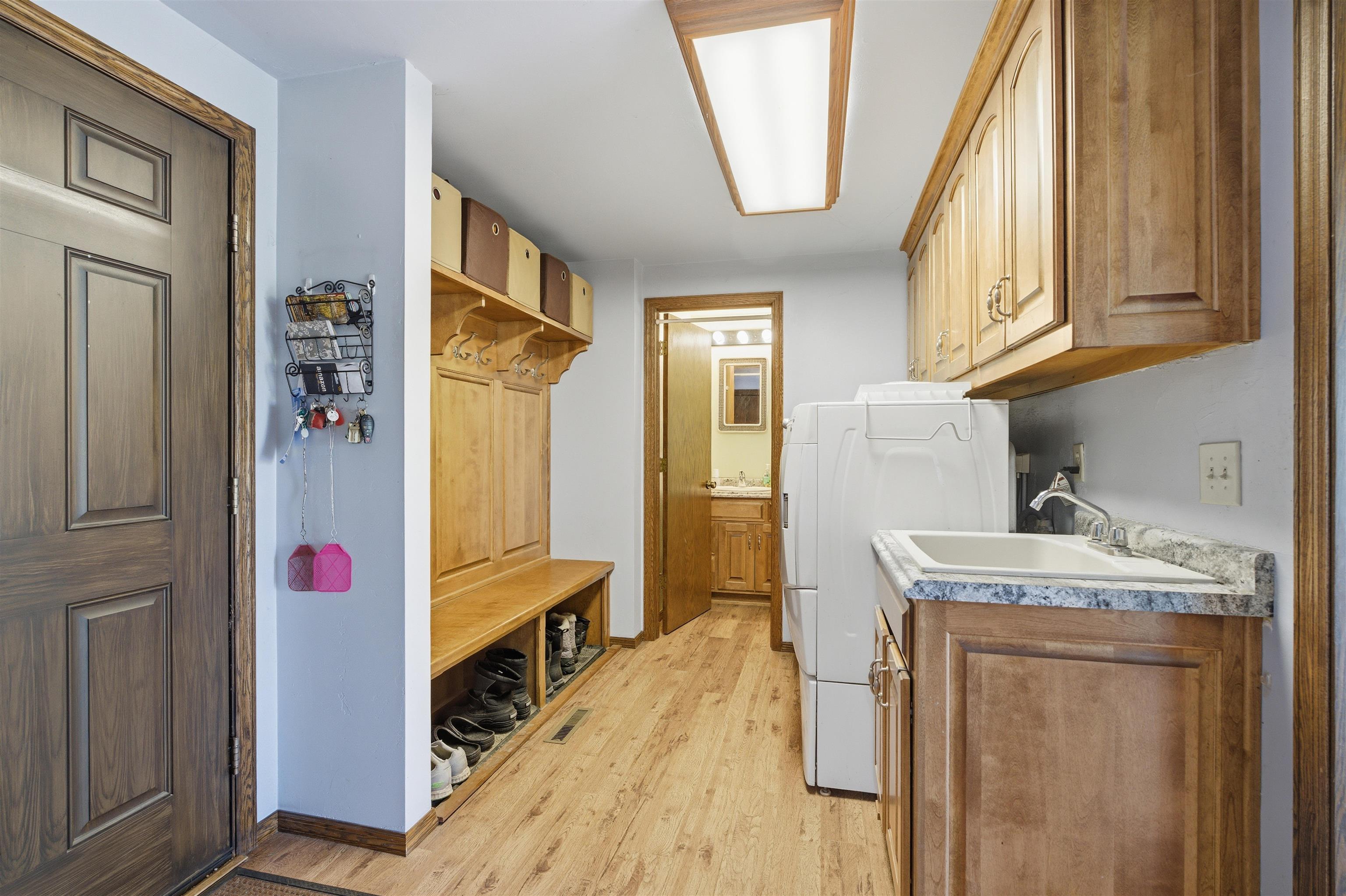 4941 North Overland Road Oneida, WI 54155 - Photo 14 of 67