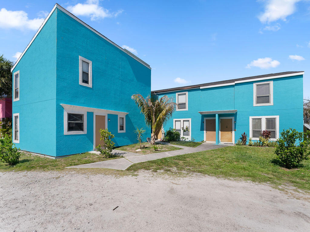 642 Eldorado Street Fort Pierce, FL 34949 - Photo 3 of 20 _DSC2926