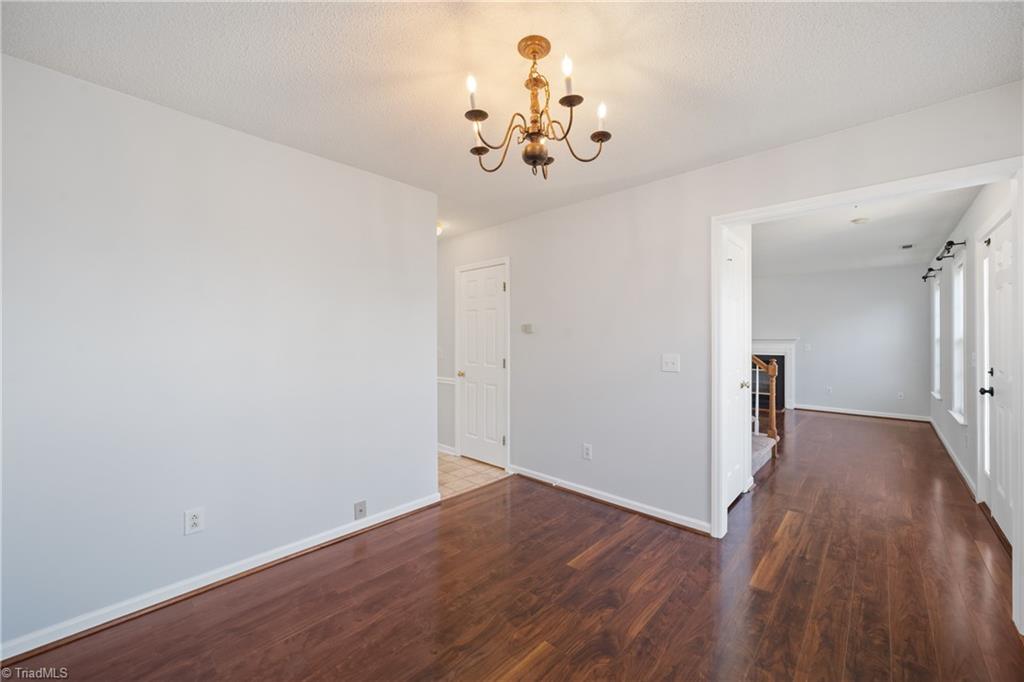 5407 Hundley Road Winston-Salem, NC 27106 - Photo 7 of 31