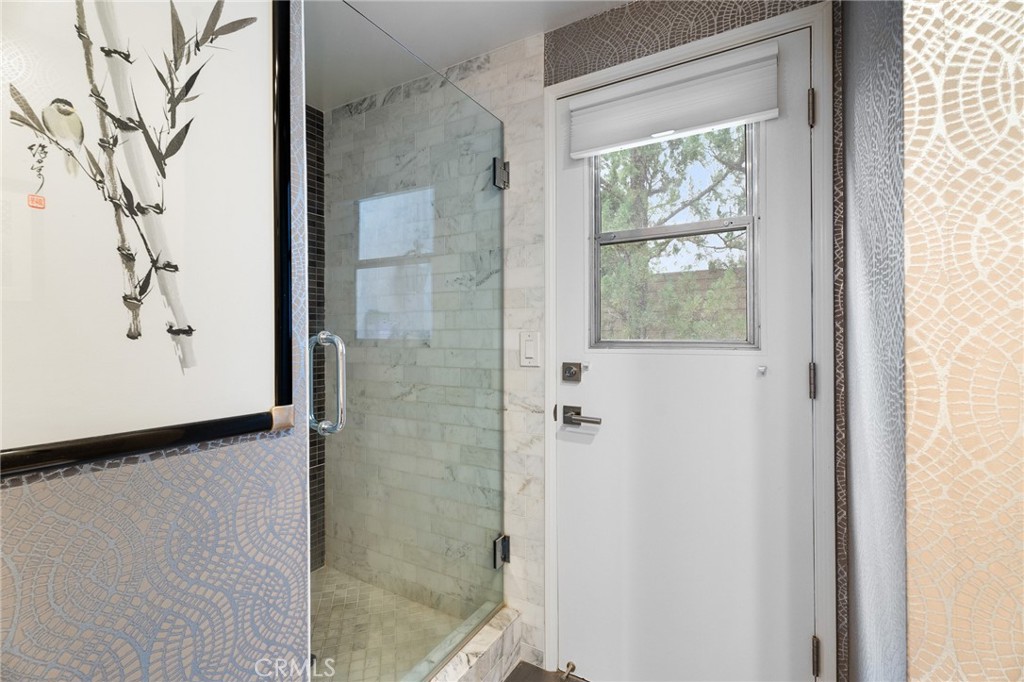 18927 Granada Circle Porter Ranch, CA 91326 - Photo 20 of 75