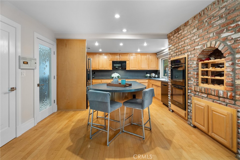 18927 Granada Circle Porter Ranch, CA 91326 - Photo 24 of 75