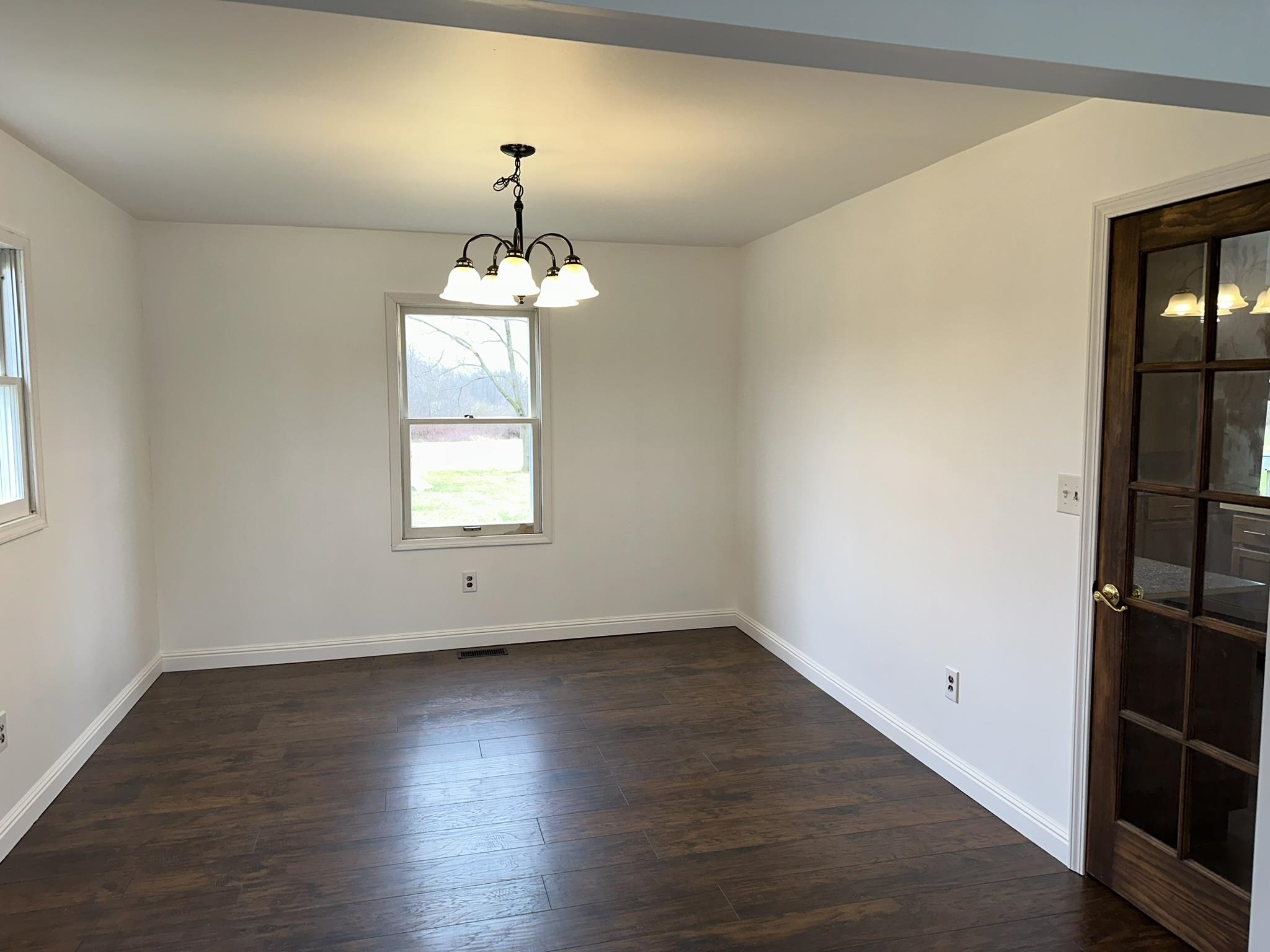 6419 Elms Road Flushing, MI 48433 - Photo 15 of 65 50096753-14.JPG