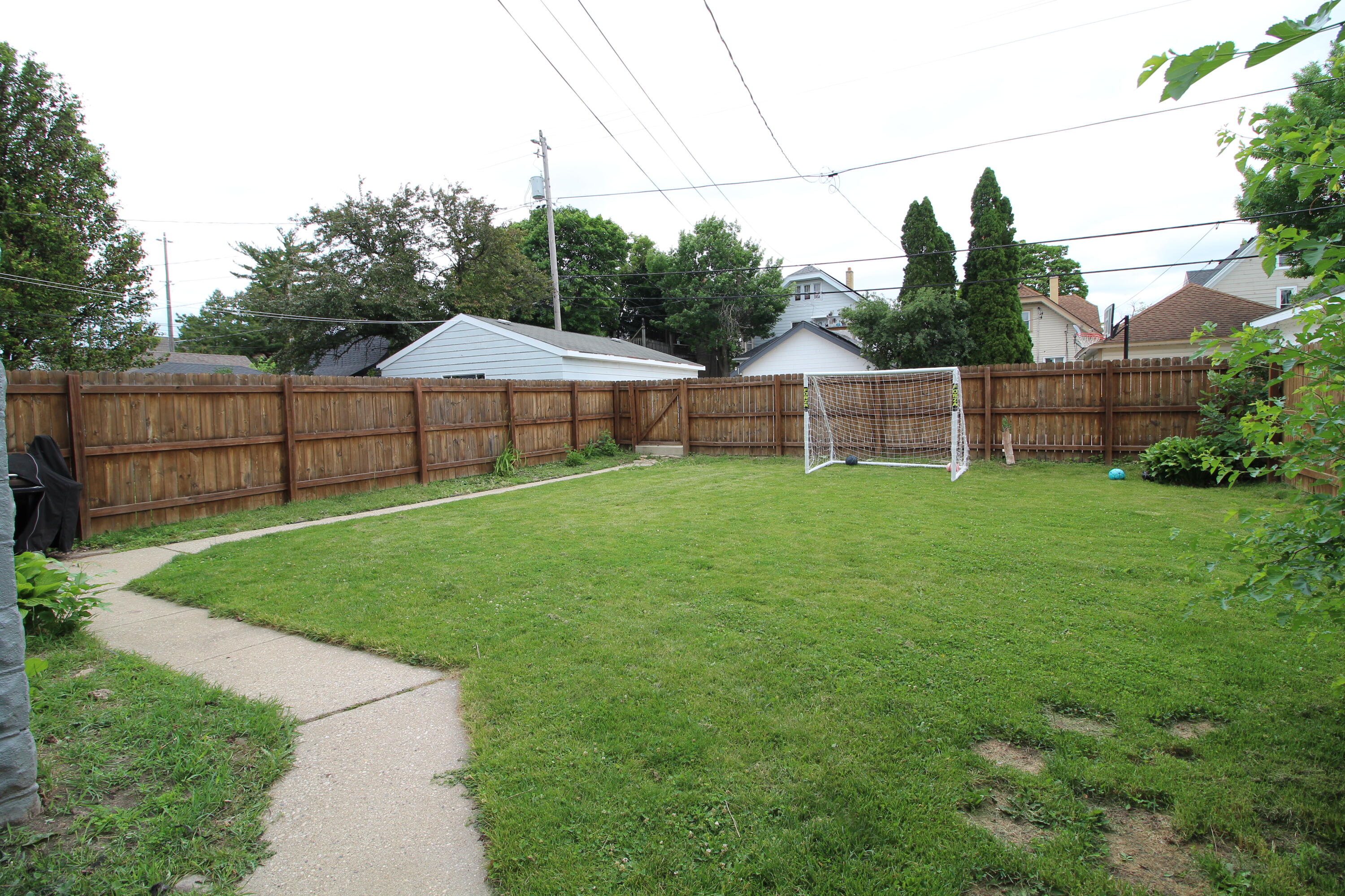 1516 South 78th Street Milwaukee, WI 53214 - Photo 47 of 53 Yard