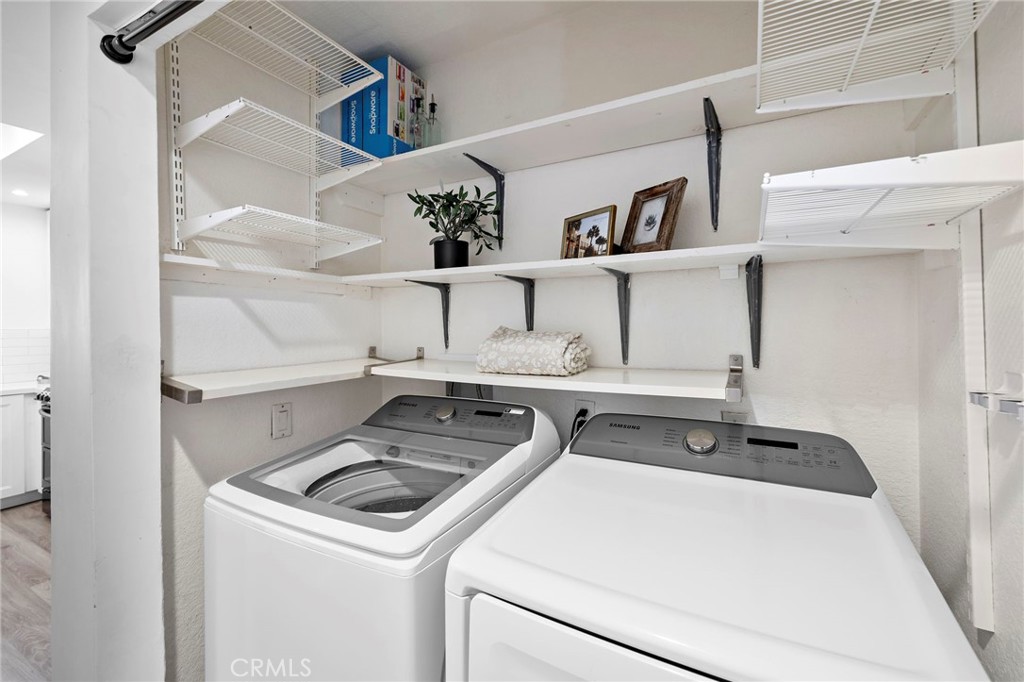 9 Violado Rancho Santa Margarita, CA 92688 - Photo 27 of 41 a utility room with dryer and washer