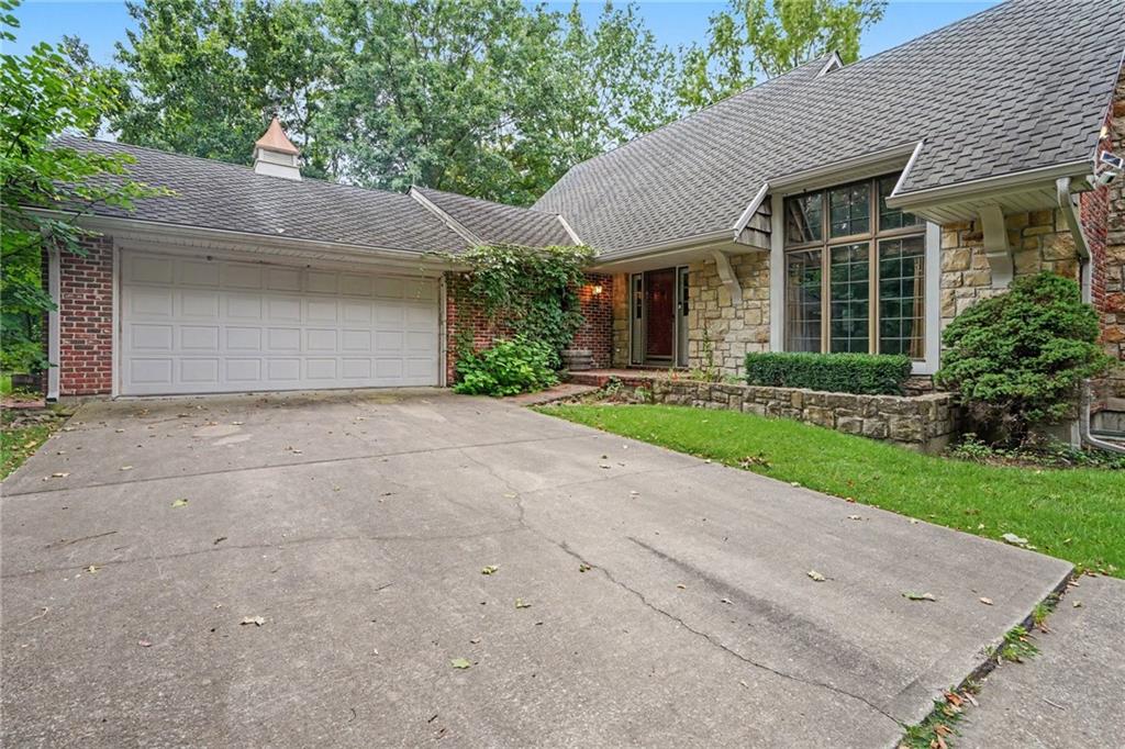 13000 Gammon Road Lee's Summit, MO 64086 - Photo 1 of 32 Gallery Image 1