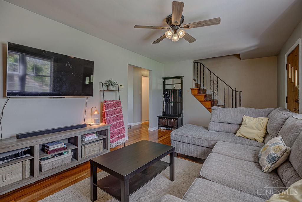 4715 Ebenezer Road Cincinnati, OH 45248 - Photo 8 of 43