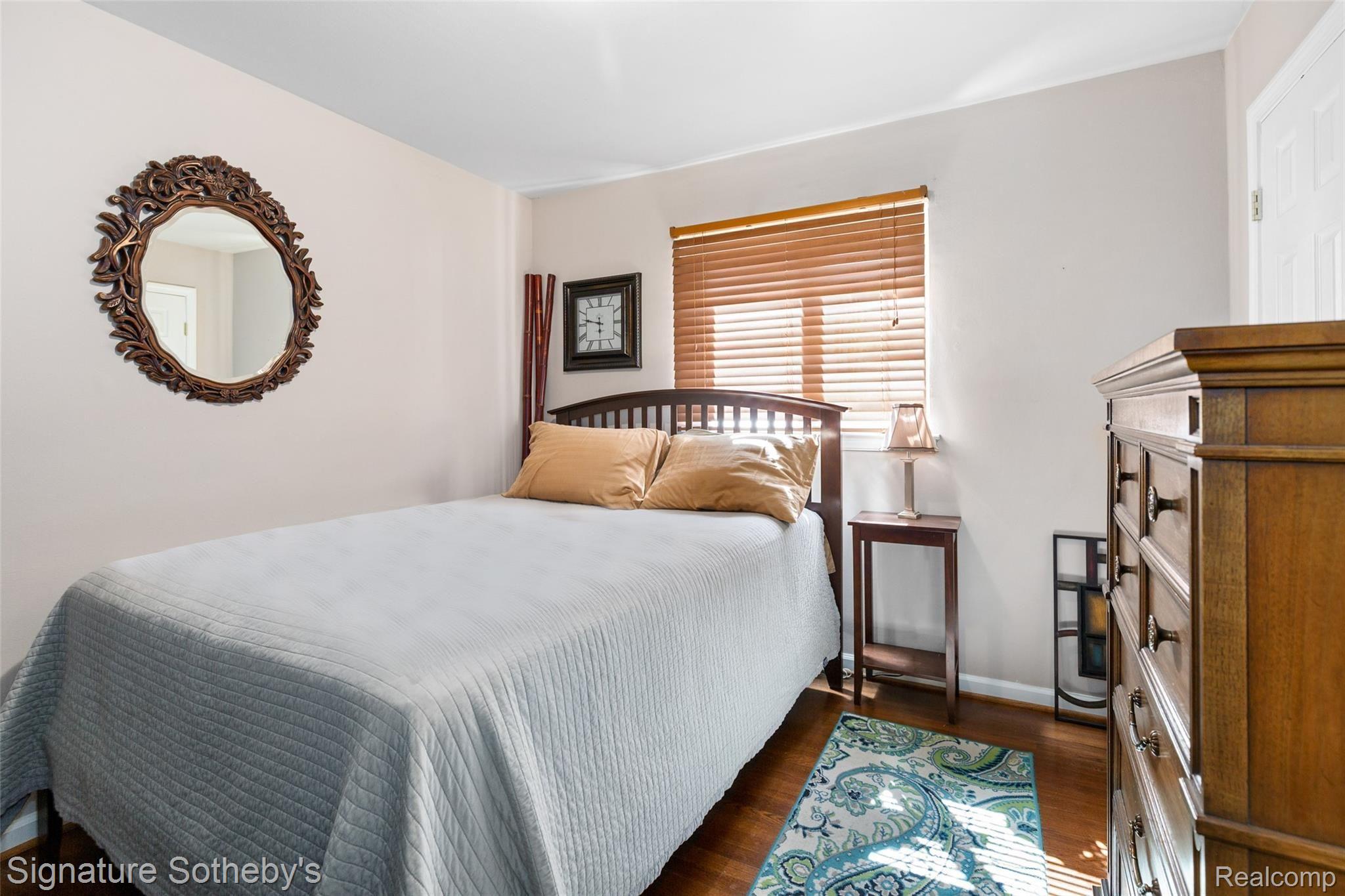 1772 Taunton Road Birmingham, MI 48009 - Photo 11 of 32 2nd bedroom