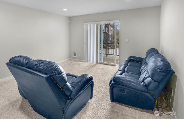 1325 Seattle Hill Road, Unit C2 Bothell, WA 98012 - Photo 18 of 26 a living room with furniture and a window