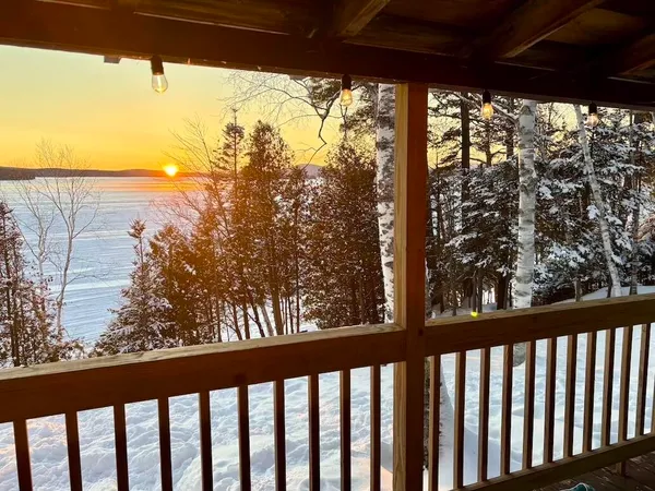 $469,000 | 15 Lakefront Lane, Unit 6, Rangeley, ME 04970