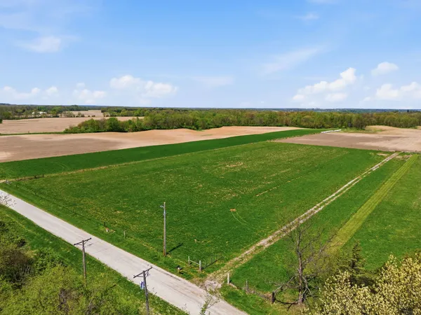 $100,000 | 16513 99th Avenue West, Illinois City, IL 61259
