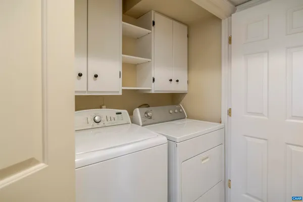 $949,900 | 2708 Gray Fox Spur, Charlottesville, VA 22901