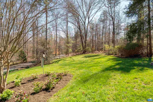 $949,900 | 2708 Gray Fox Spur, Charlottesville, VA 22901