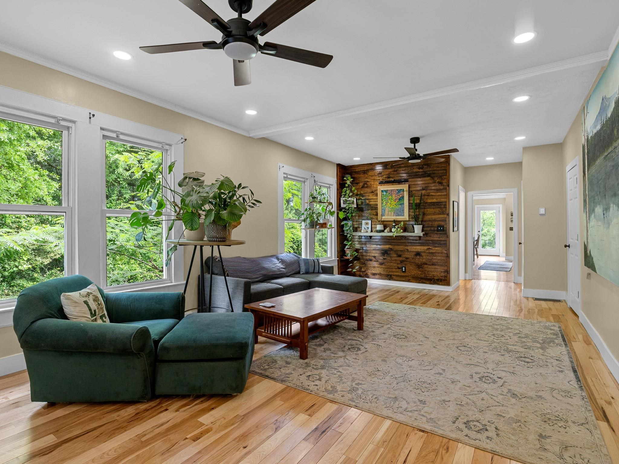 165 Jewell Road Spartanburg, SC 29302 - Photo 3 of 38