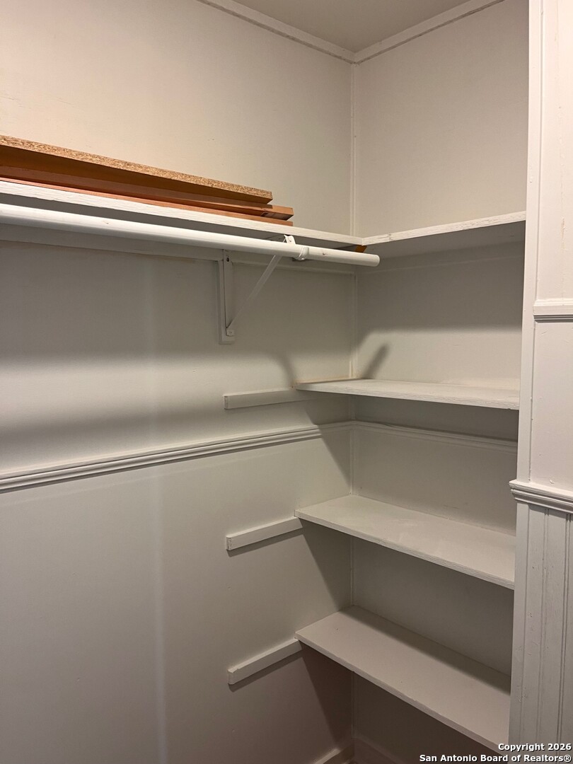 1510 12th Street Hondo, TX 78861 - Photo 9 of 14 a close view of closet