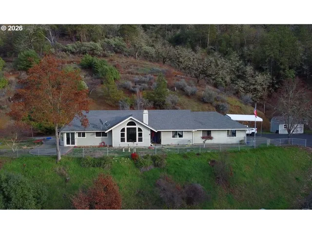 $650,000 | Undisclosed Address, Rogue River, OR 97537