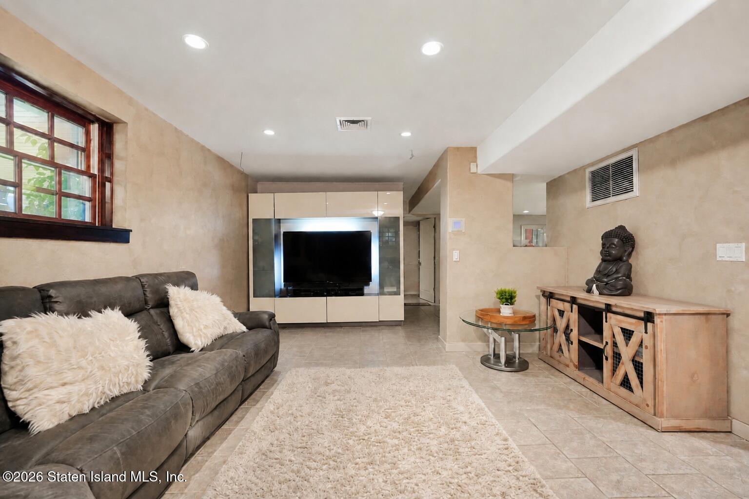 72 Douglas Road Staten Island, NY 10304 - Photo 58 of 75 Photo-Aug-31-2026-3-31-15-PM-v1
