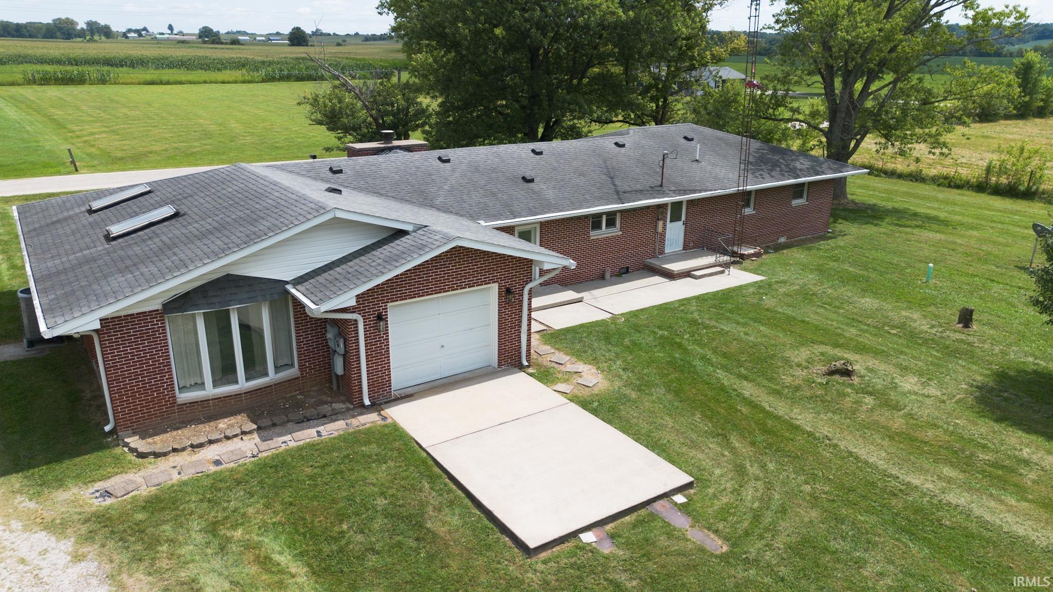 471 Parks Addition Road Mitchell, IN 47446 - Photo 5 of 36