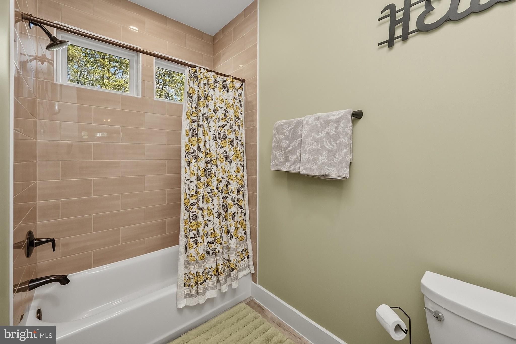 755 Rock Lodge Road McHenry, MD 21541 - Photo 67 of 85 Third ensuite bathroom