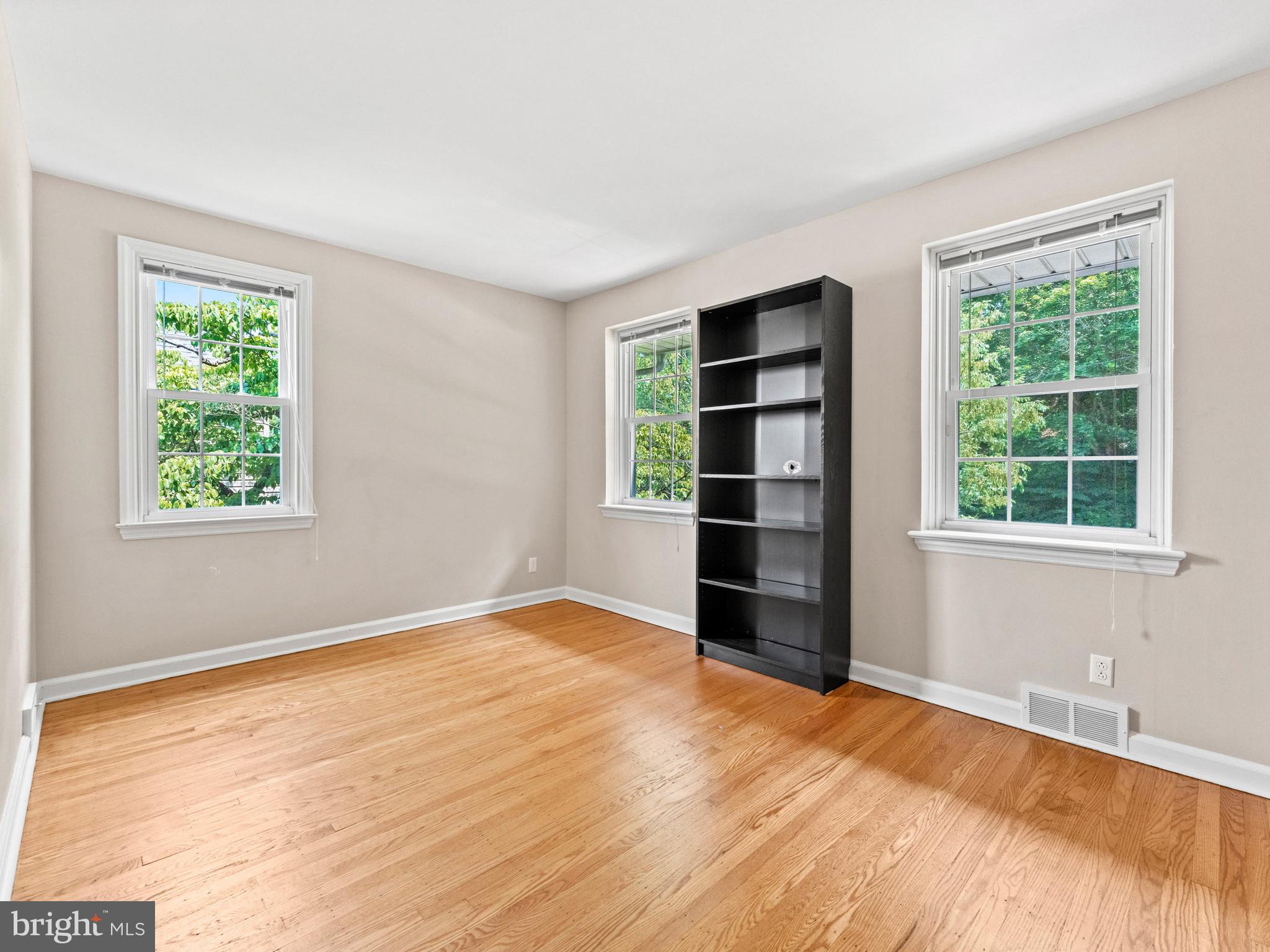 411 Paper Mill Road Glenside, PA 19038 - Photo 15 of 36 Gallery Image 15