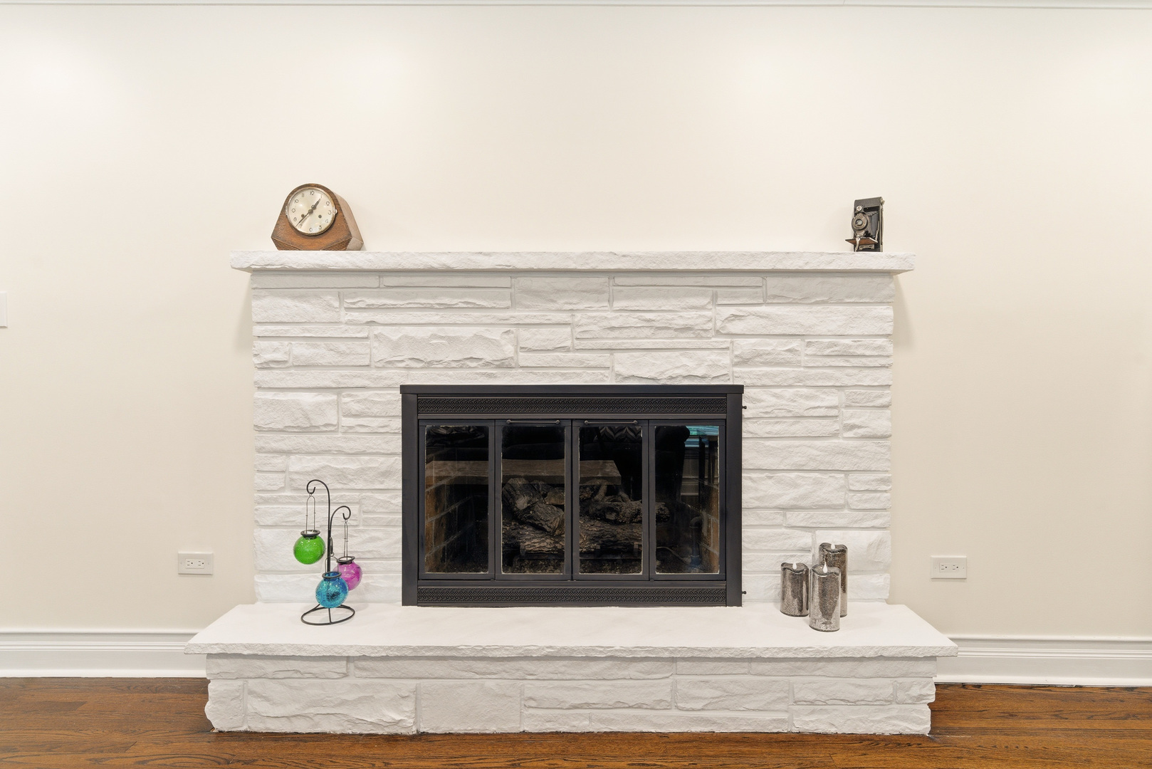 1725 Sunset Ridge Road Glenview, IL 60025 - Photo 6 of 38