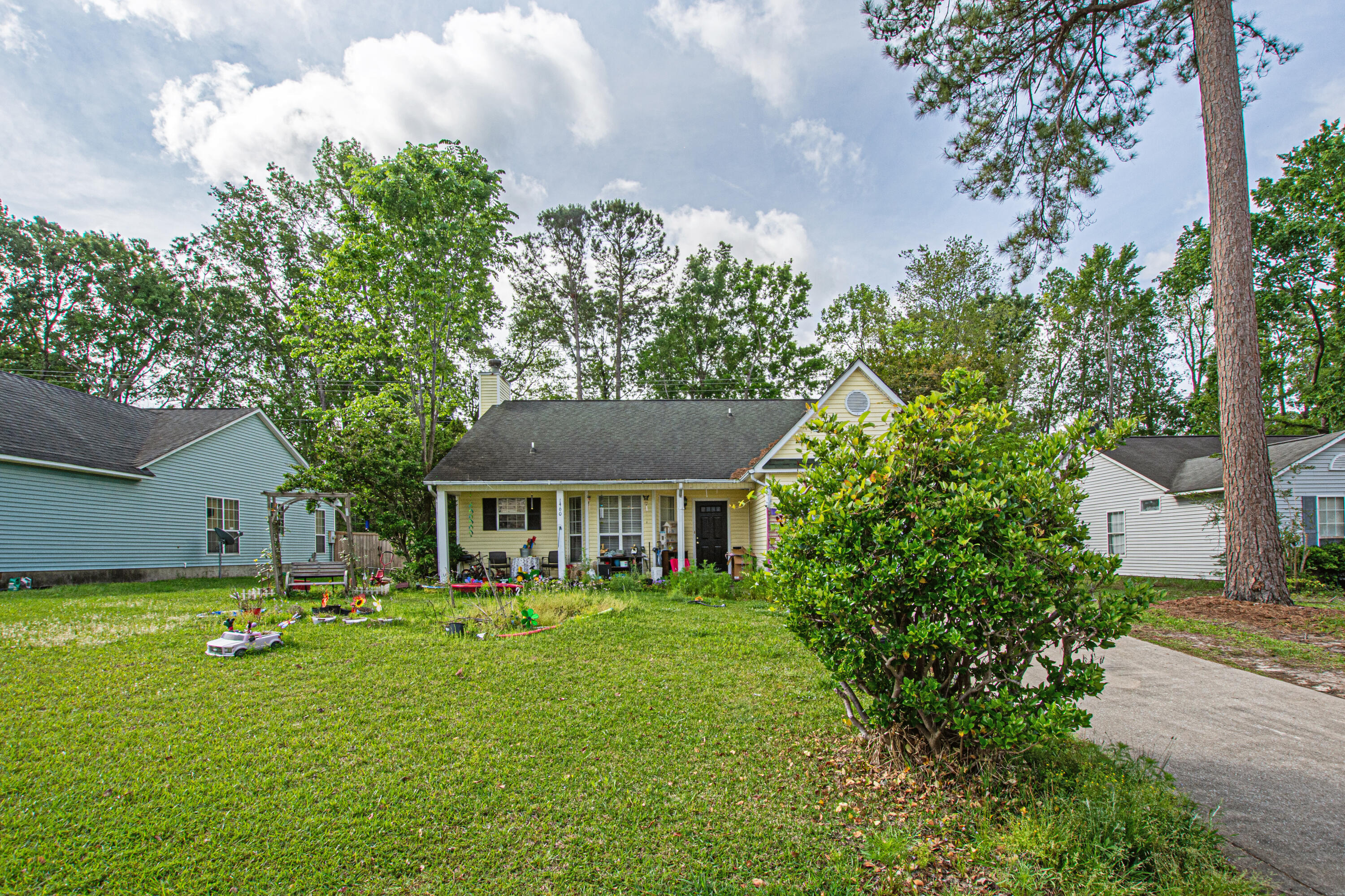 460 Indigo Road Goose Creek, SC 29445 - Photo 4 of 12 0-2