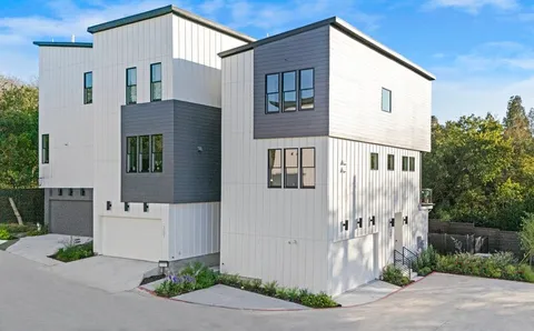 $693,900 | 5001 Childers Path, Austin, TX 78741