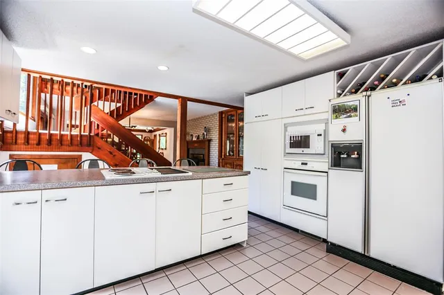 $1,150,000 | 1362 Hillsboro Road, High Ridge, MO 63049