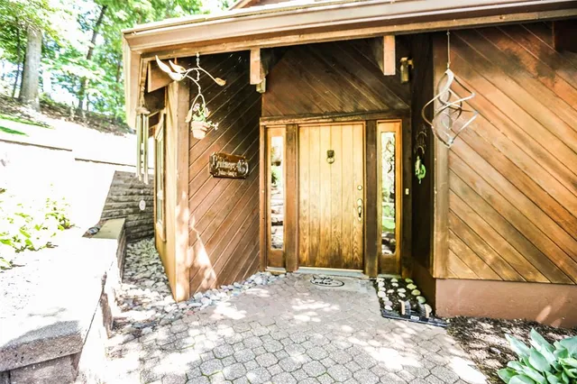 $1,150,000 | 1362 Hillsboro Road, High Ridge, MO 63049