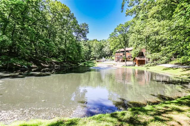 $1,150,000 | 1362 Hillsboro Road, High Ridge, MO 63049
