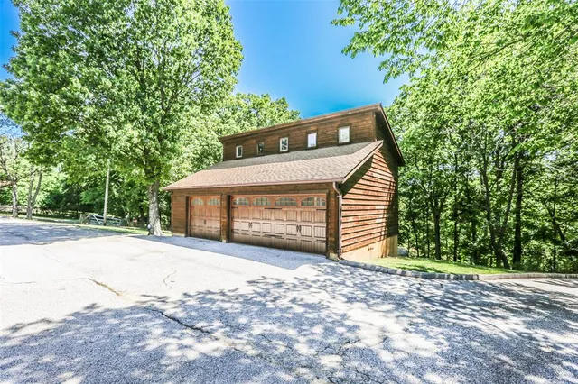 $1,150,000 | 1362 Hillsboro Road, High Ridge, MO 63049