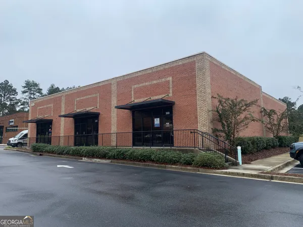 $3,000 | 435 Loganville Highway, Unit 300, Winder, GA 30680