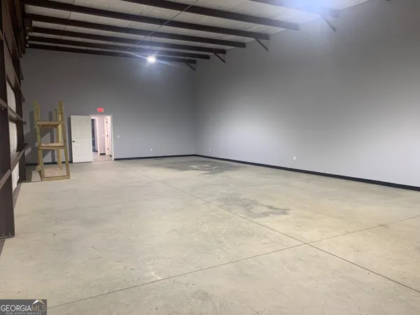 $3,000 | 435 Loganville Highway, Unit 300, Winder, GA 30680