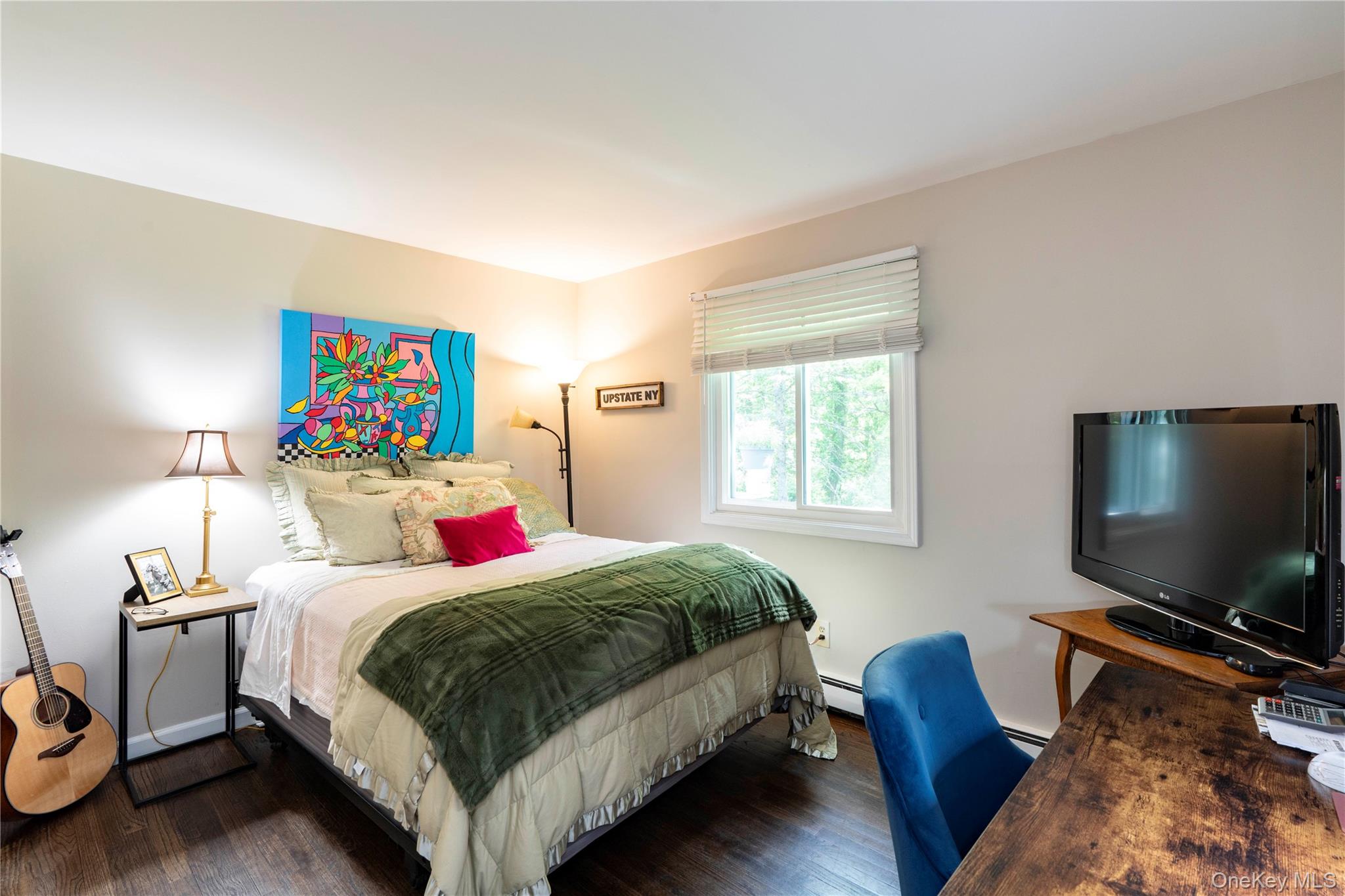 10 Pilgrims Progress Road Rhinebeck, NY 12572 - Photo 20 of 31 First Floor Bedroom with Oak Floors and Large Closet