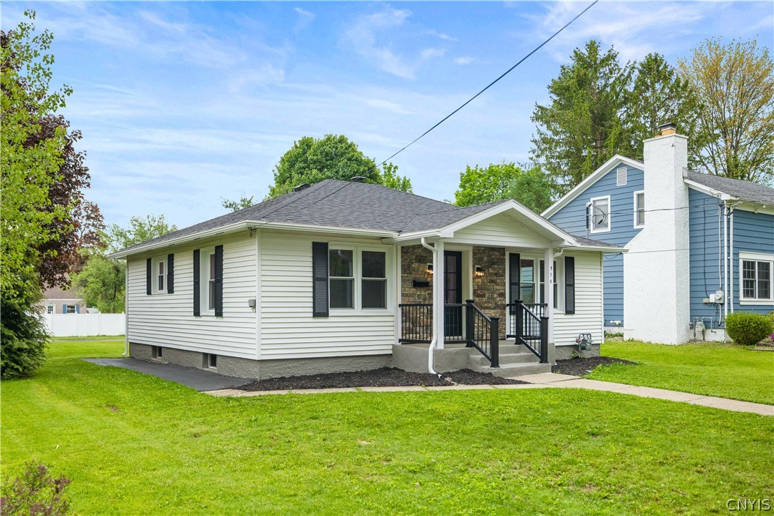 910 Mc Kinley Avenue Rome, NY 13440 - Photo 2 of 18