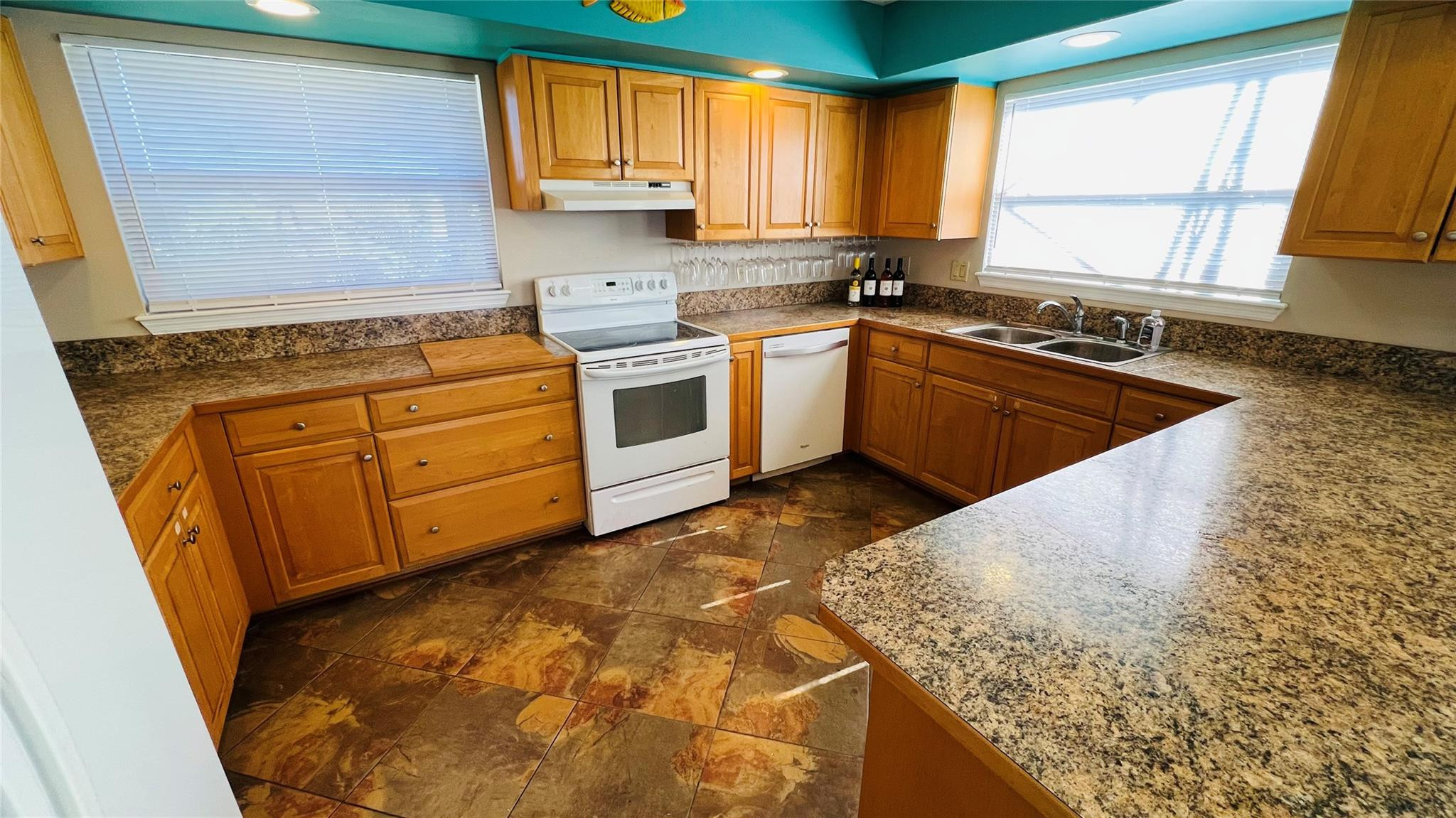 219 Oak Road Sebring, FL 33875 - Photo 11 of 17 Photo 11