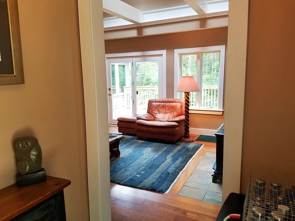 15 Paradise Road New Harbor, ME 04554 - Photo 4 of 23 Photo