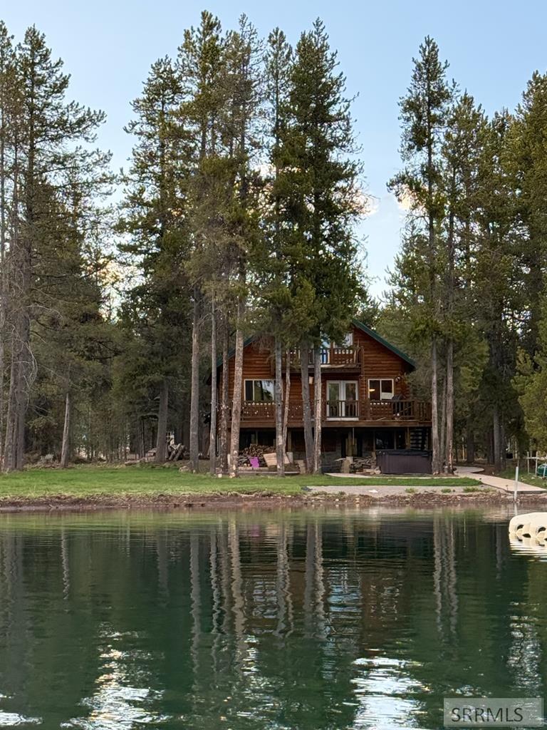 3724 Snake River Road Island Park, ID 83429 - Photo 8 of 71