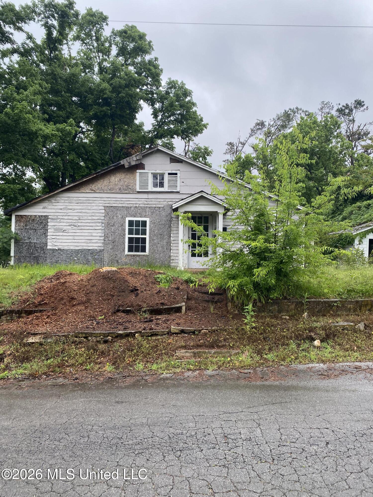 501 South Jackson Street Ripley, MS 38663 - Photo 1 of 19 IMG_4501