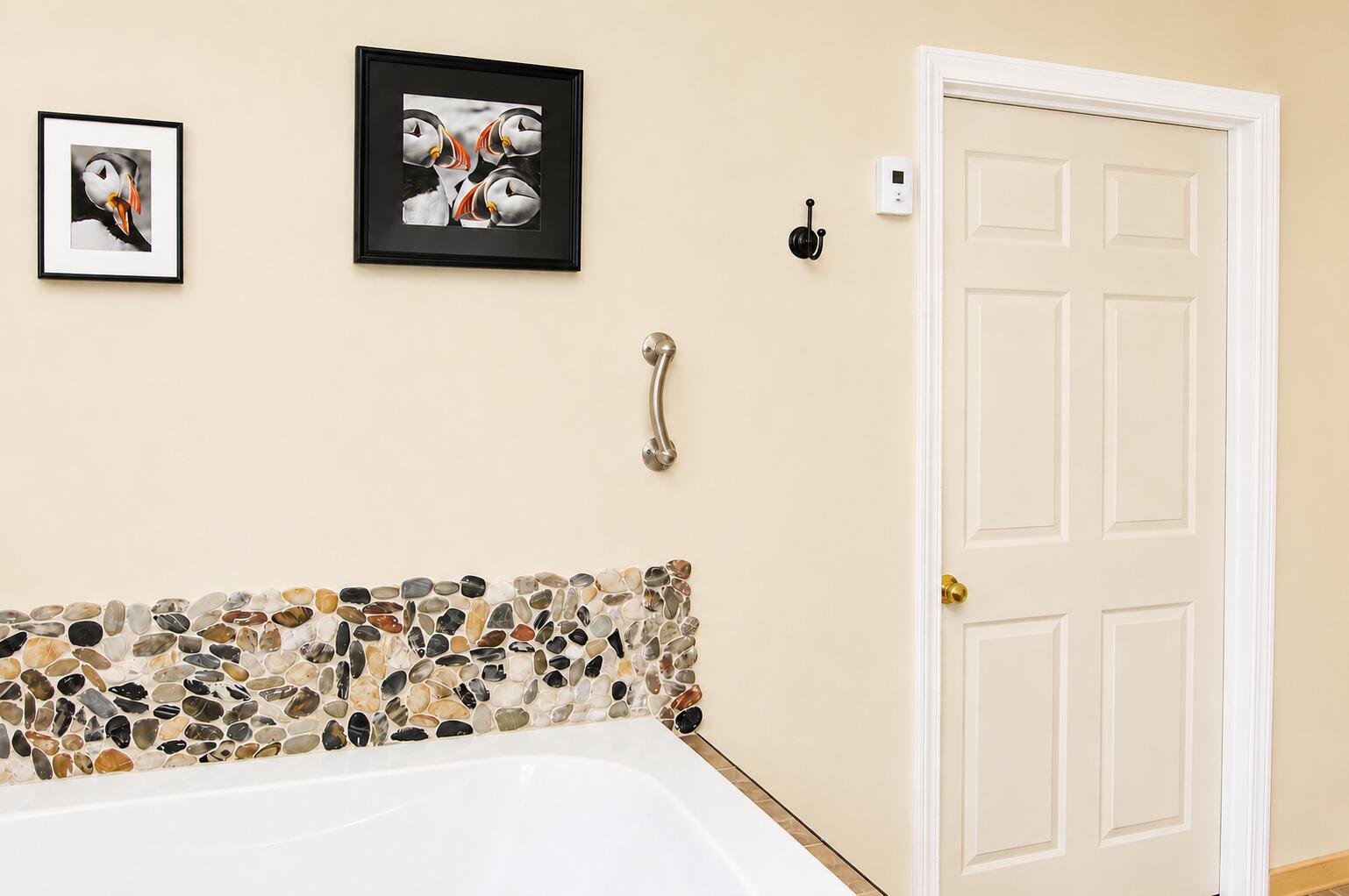 48 Kingsley Farm Road Gouldsboro, ME 04607 - Photo 27 of 77 Bathroom with oversized tub