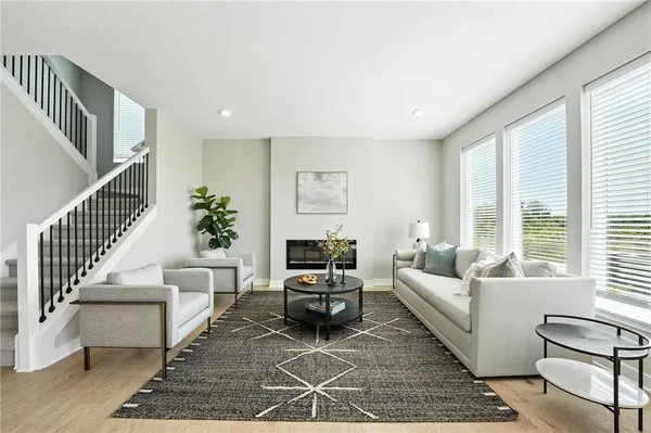 $462,795 | 1201 Sendera Trail, Raymore, MO 64083