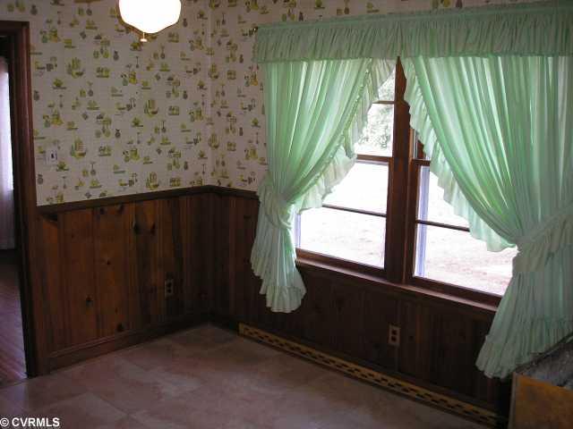 8068 Brown Road Richmond, VA 23235 - Photo 8 of 12 Breakfast Nook