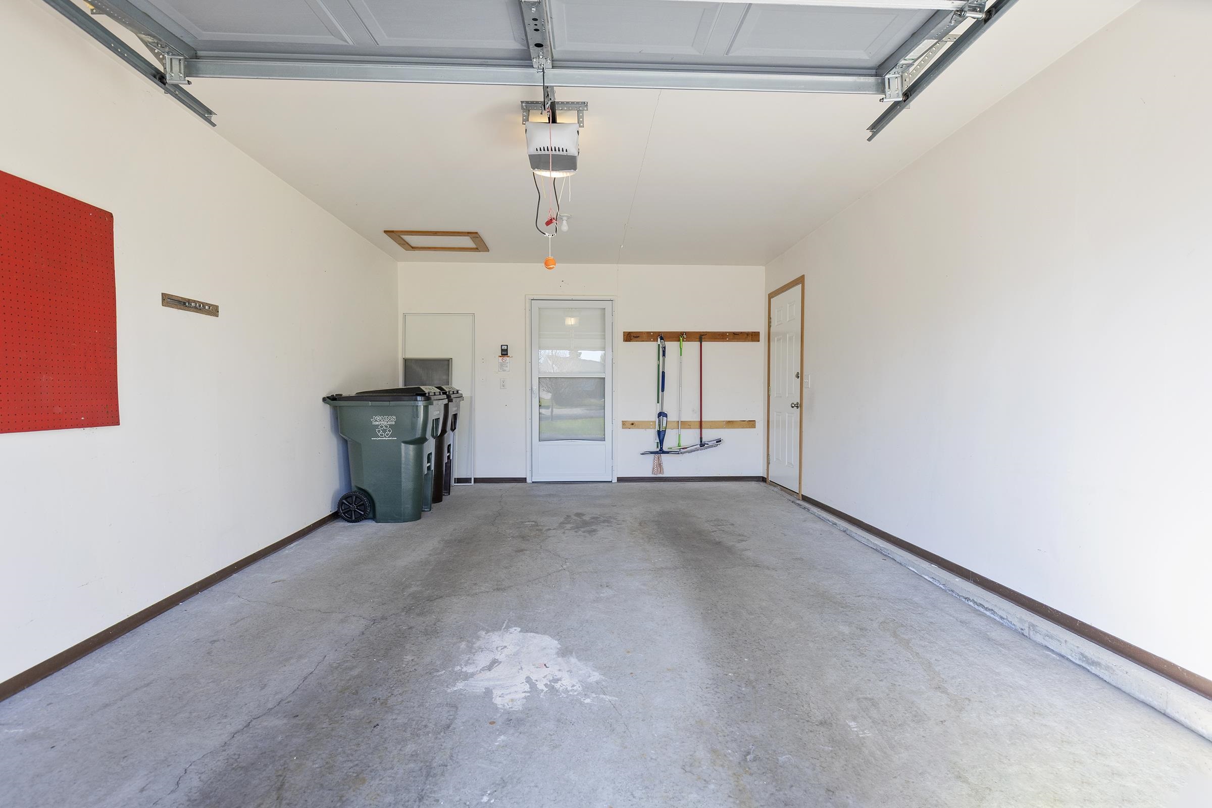 615 Shah Avenue Fort Atkinson, WI 53538 - Photo 24 of 27