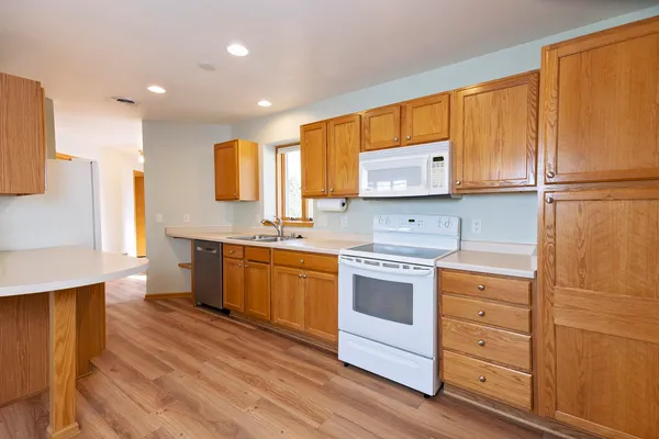 $265,000 | 615 Shah Avenue, Fort Atkinson, WI 53538