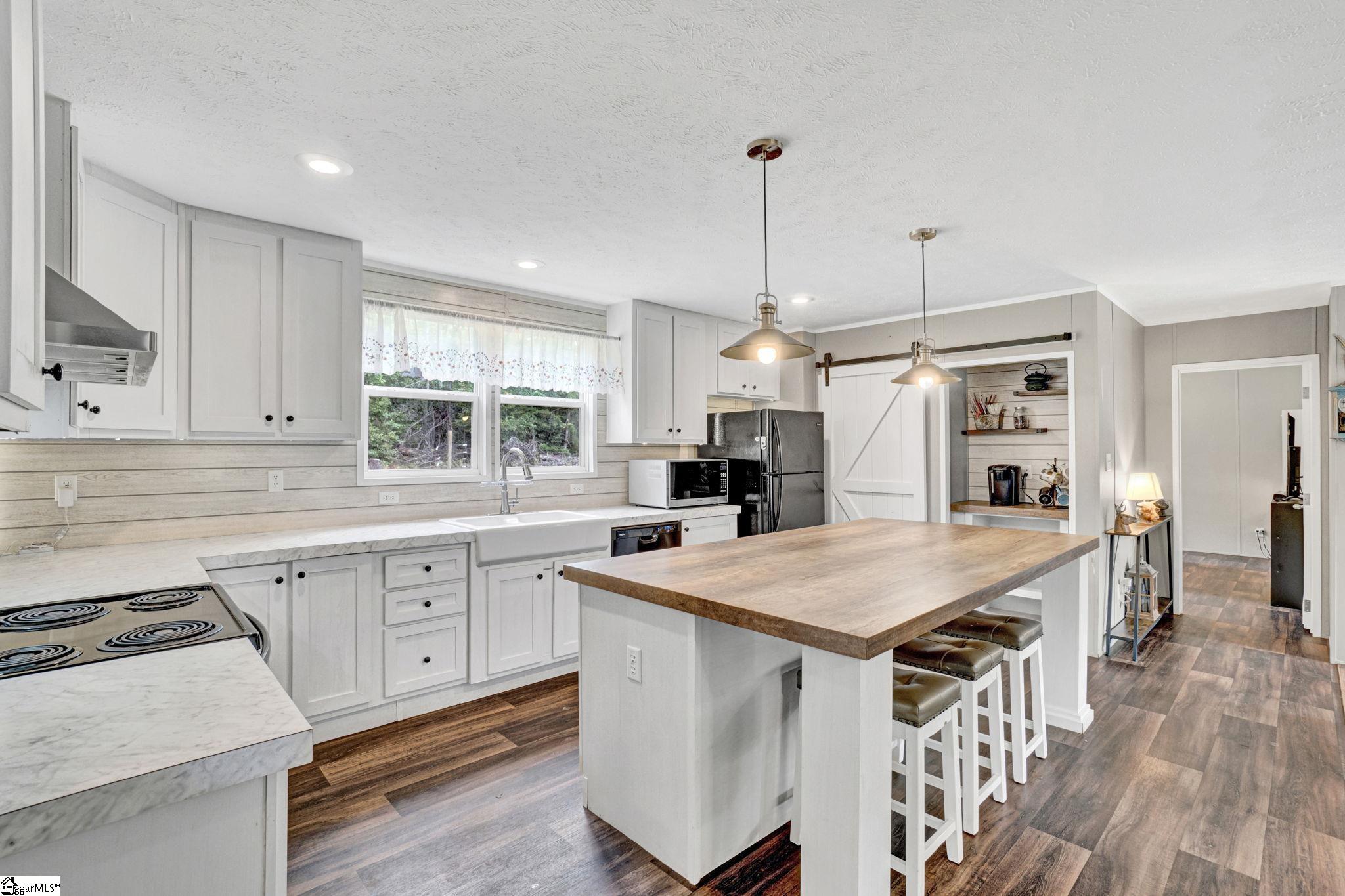 240 Childress Road Easley, SC 29640 - Photo 12 of 50